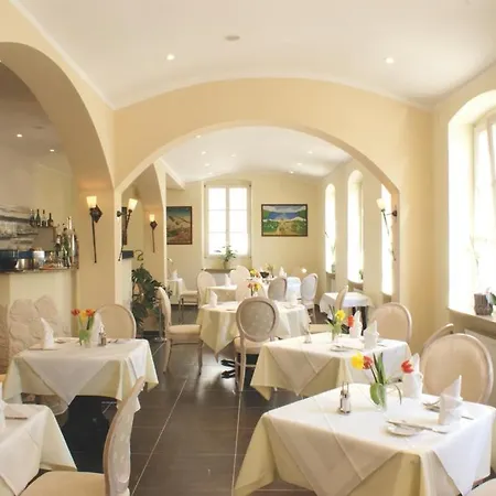 La Grotta 3*